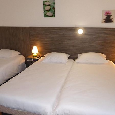 Hotel Le Cosy Blois Villebarou Exterior foto