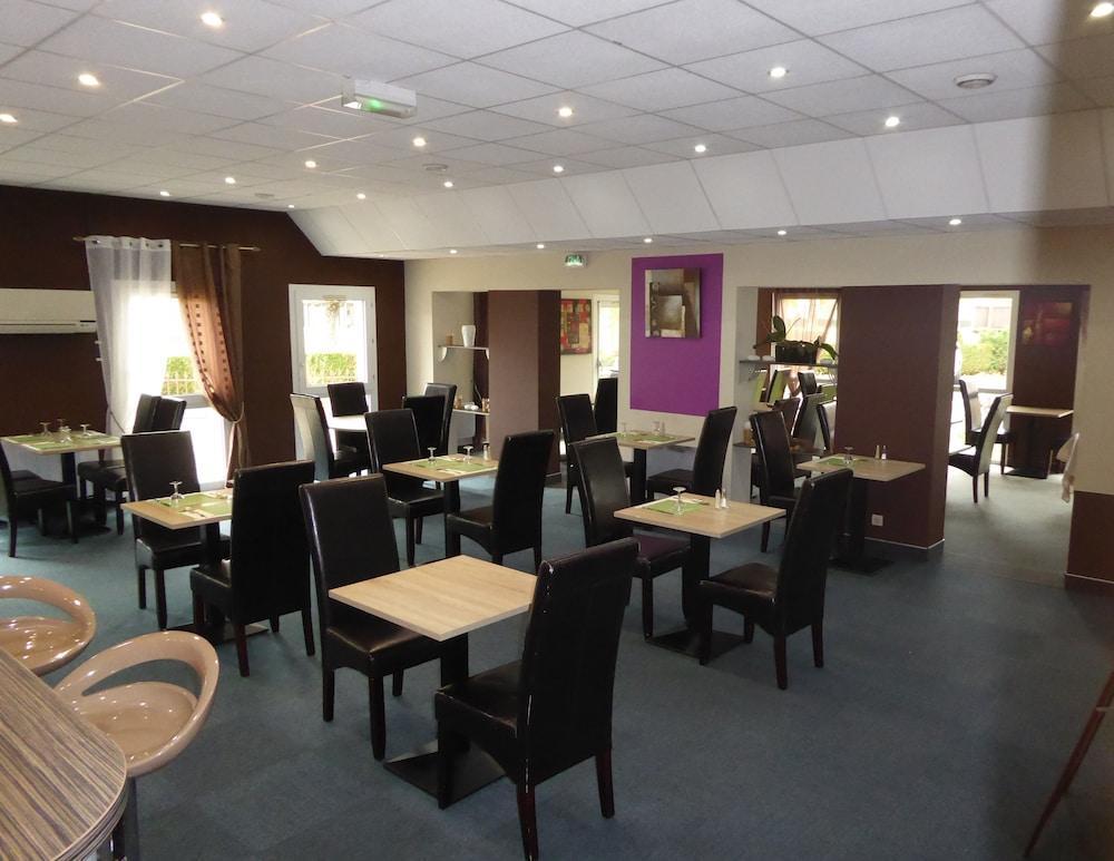 Hotel Le Cosy Blois Villebarou Exterior foto