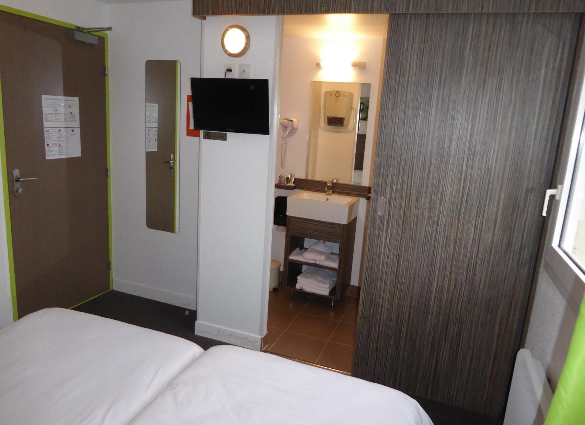 Hotel Le Cosy Blois Villebarou Exterior foto
